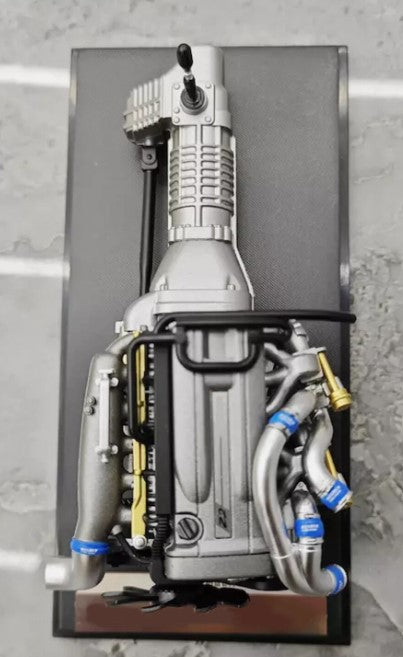 Nissan R34 engine by Motorhelix 1/18 scale